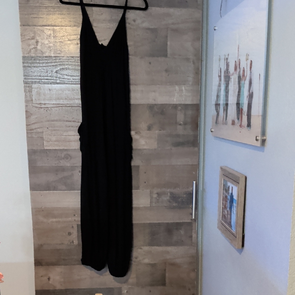 SHEIN Black Textured Garment